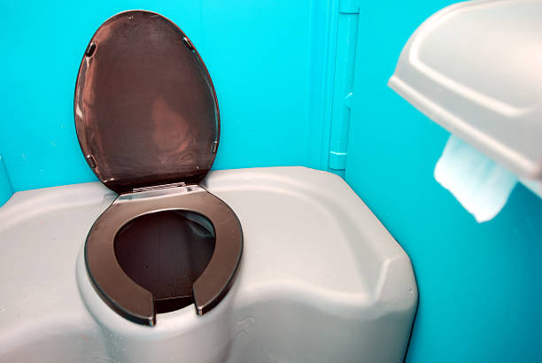 Portable Toilet Options We Offer in Glen Rose, TX